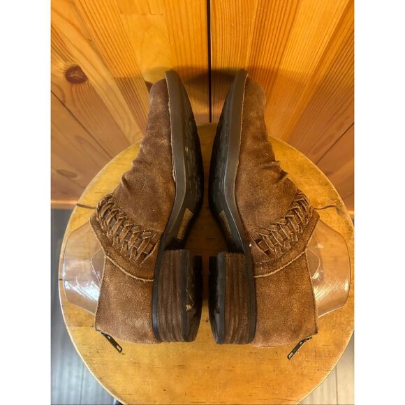 Born Katharina Brown Leather Ankle Bootie Slouch Back Zip  US 6M - Picture 5 of 7